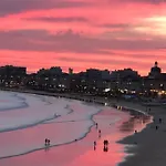 شقة Meuble Face Mer, Plein Centre De La Gde Des Sables D'olonne Parking Et Fibre Gratuits