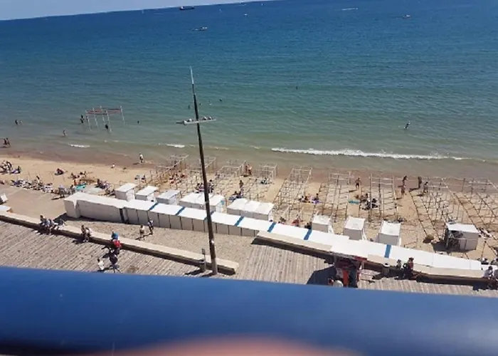 Apartment Meuble Face Vue Imprenable Sur La Mer, Parking Et Fibre Gratuits