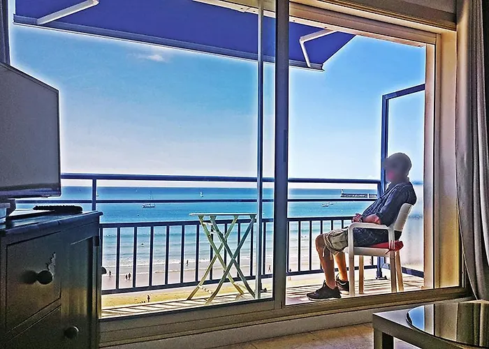 Meuble Face Vue Imprenable Sur La Mer, Parking Et Fibre Gratuits Apartmán